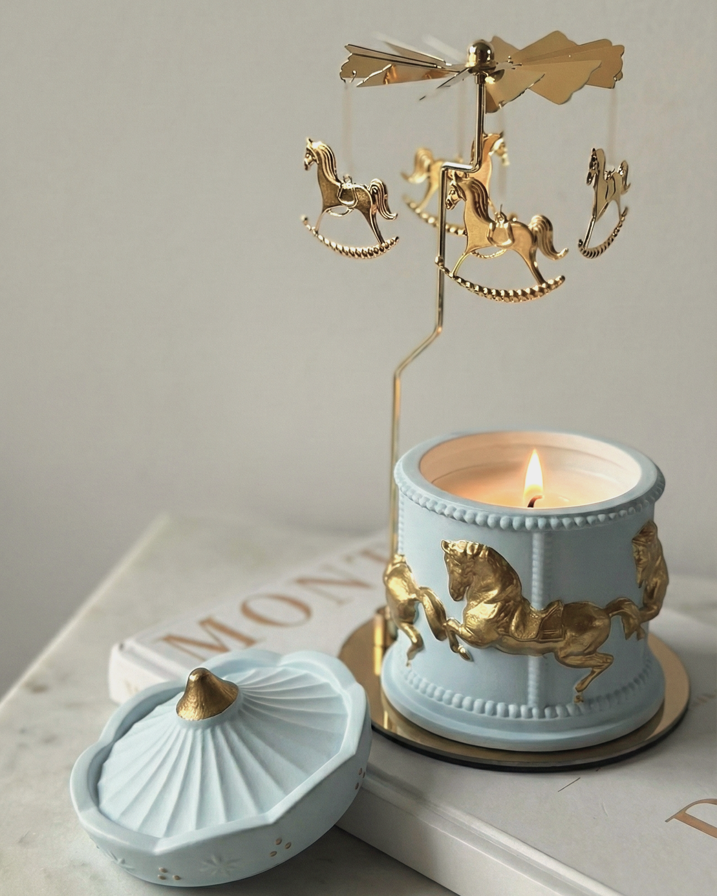 Campanilla de viento azul